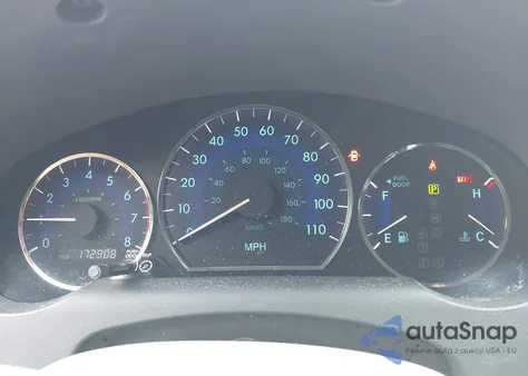 2010 Toyota Sienna Le from USA, damaged, VIN 5TDKK4CC9AS320898